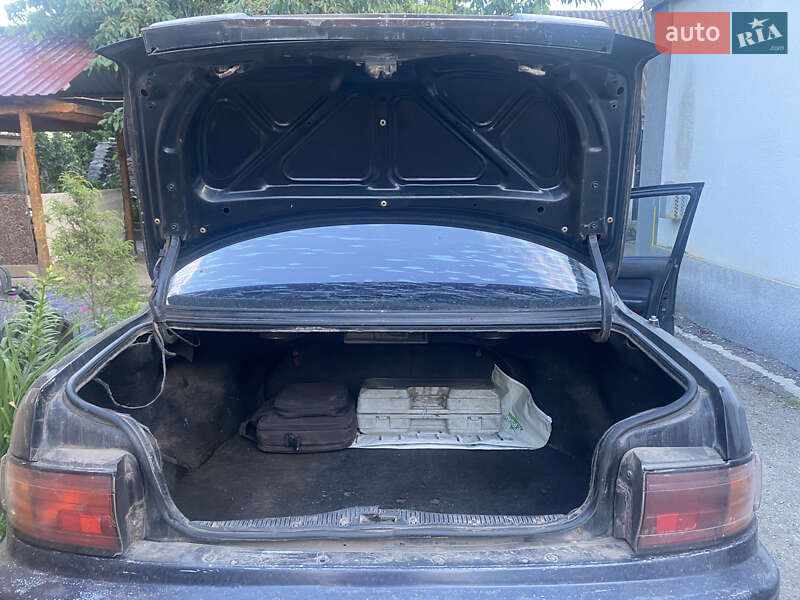 Седан Toyota Camry 1991 в Знаменке