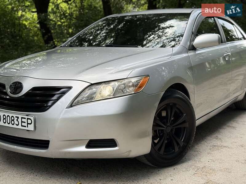 Седан Toyota Camry 2007 в Золочеве