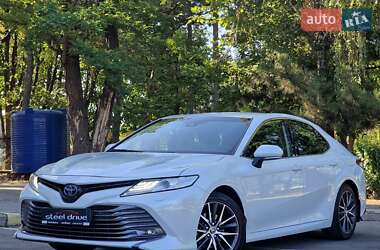 Седан Toyota Camry 2021 в Миколаєві