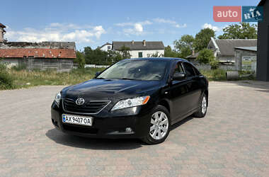 Седан Toyota Camry 2008 в Львове