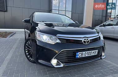 Седан Toyota Camry 2014 в 