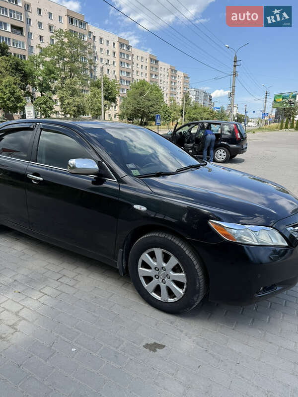 Седан Toyota Camry 2007 в Івано-Франківську