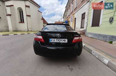 Седан Toyota Camry 2006 в 