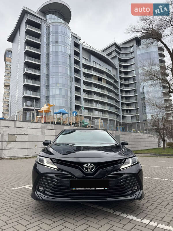Toyota Camry 2018