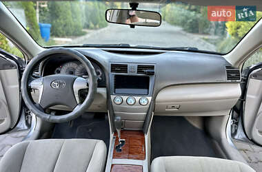 Седан Toyota Camry 2007 в 
