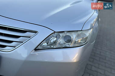 Седан Toyota Camry 2007 в 