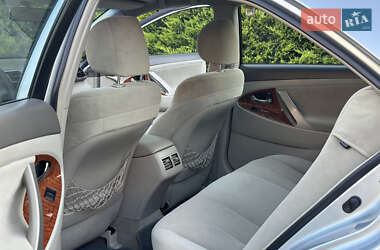 Седан Toyota Camry 2007 в 