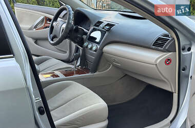 Седан Toyota Camry 2007 в 