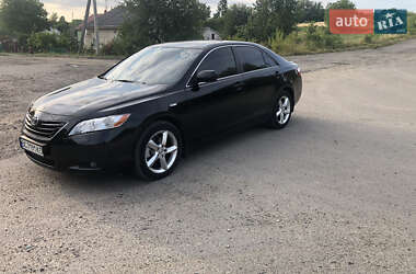 Седан Toyota Camry 2007 в Львові