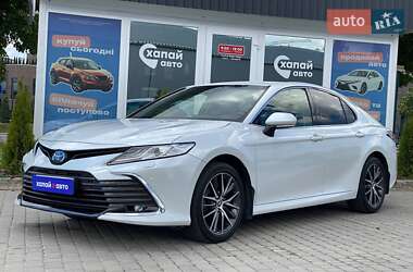 Седан Toyota Camry 2021 в Львові