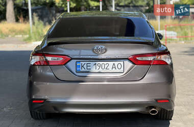Седан Toyota Camry 2018 в 