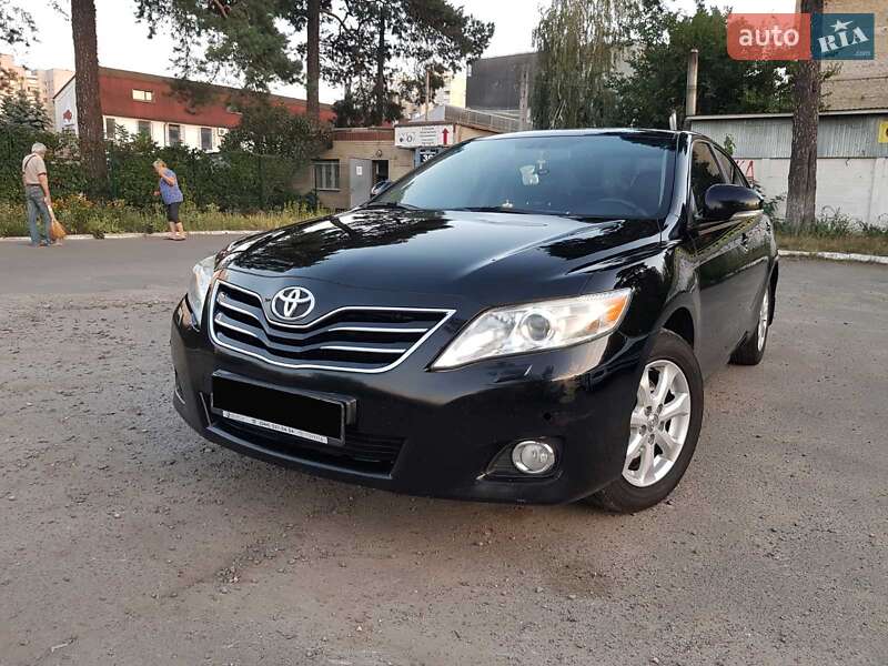 Toyota Camry 2010