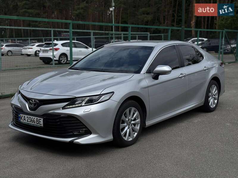 Toyota Camry 2020