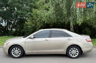Седан Toyota Camry 2006 в Києві