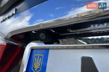 Седан Toyota Camry 2012 в 