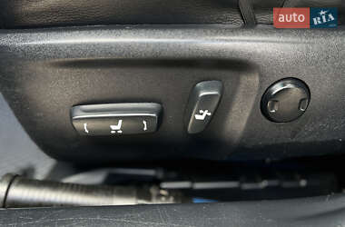 Седан Toyota Camry 2012 в 