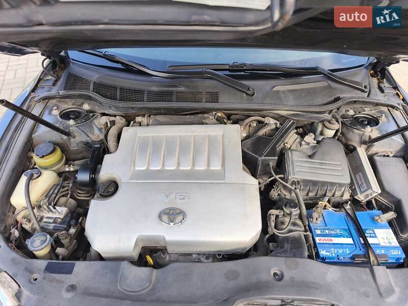 Седан Toyota Camry 2006 в Днепре