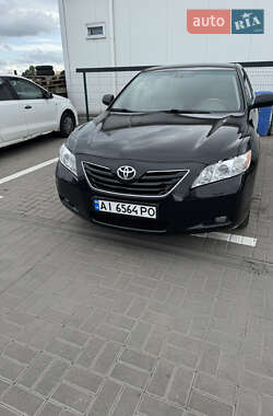 Седан Toyota Camry 2008 в Києві