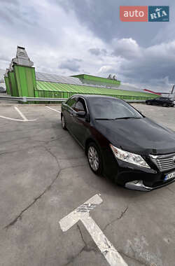 Седан Toyota Camry 2012 в 