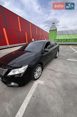 Седан Toyota Camry 2012 в 