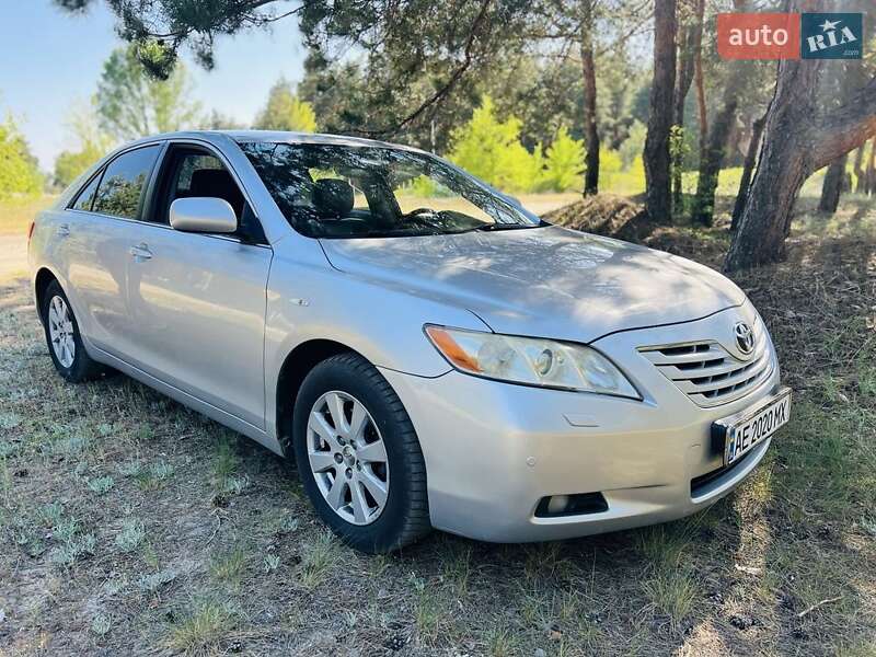 Седан Toyota Camry 2007 в Лубнах