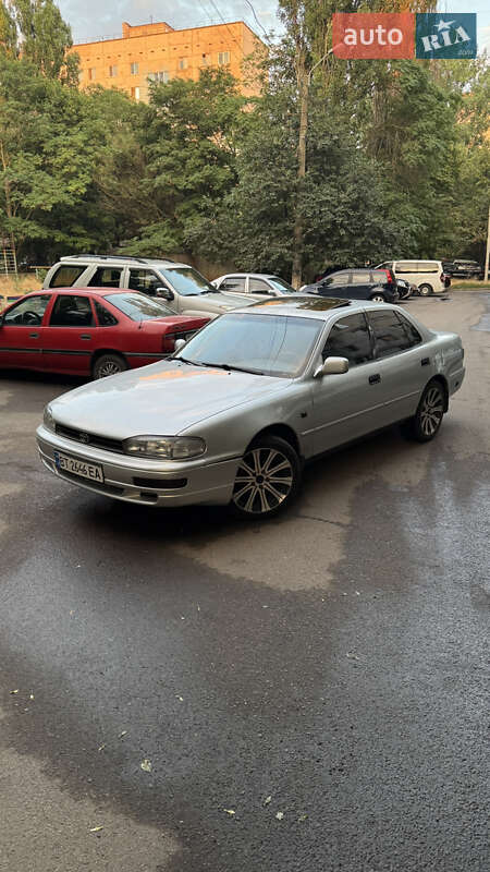 Toyota Camry 1992