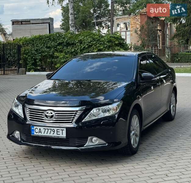 Toyota Camry 2012