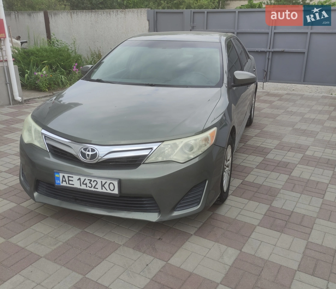 2012 Toyota Camry - мініатюра 19