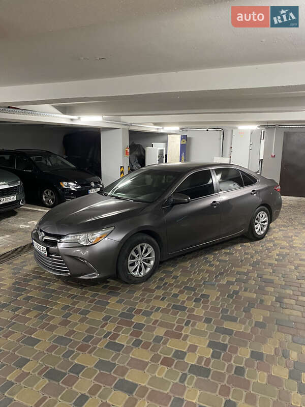 Toyota Camry 2014
