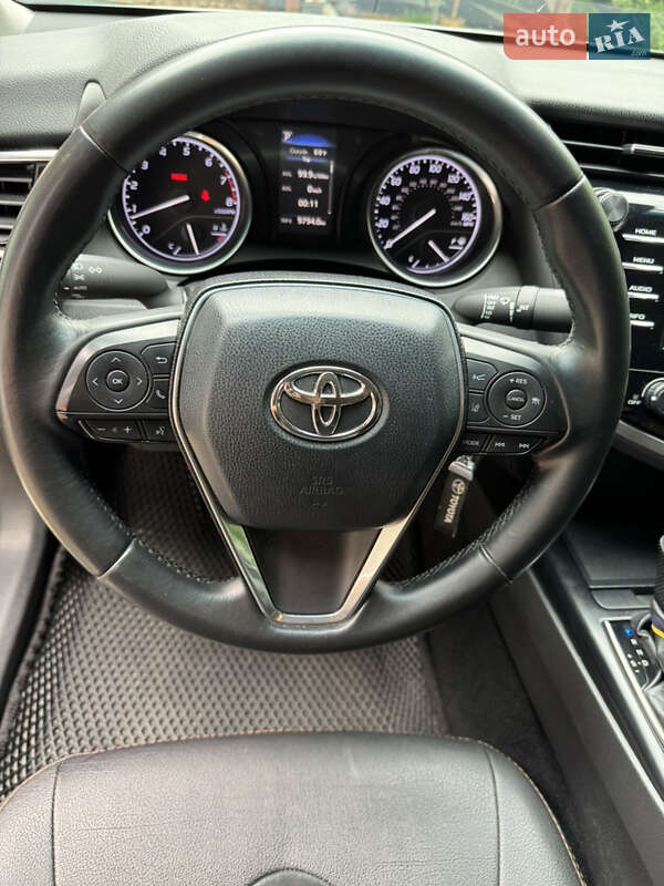 Седан Toyota Camry 2018 в Тернополе фото 10 Седан Toyota Camry 2018 в Тернополе