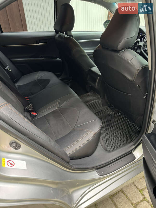 Седан Toyota Camry 2018 в Тернополе фото 17 Седан Toyota Camry 2018 в Тернополе