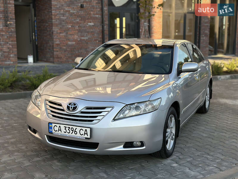 Toyota Camry 2007