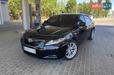 Седан Toyota Camry 2008 в Николаеве