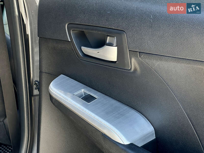 Седан Toyota Camry 2012 в Кам'янському