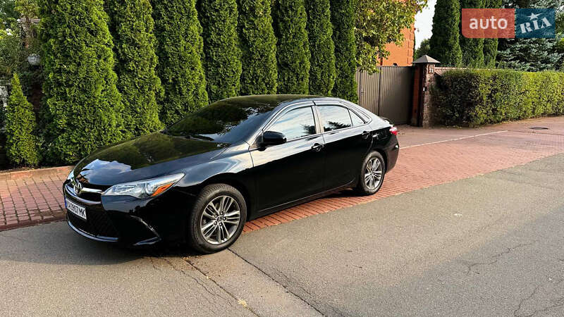 Toyota Camry 2015