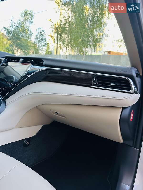 Седан Toyota Camry 2018 в Івано-Франківську фото 26 Седан Toyota Camry 2018 в Івано-Франківську