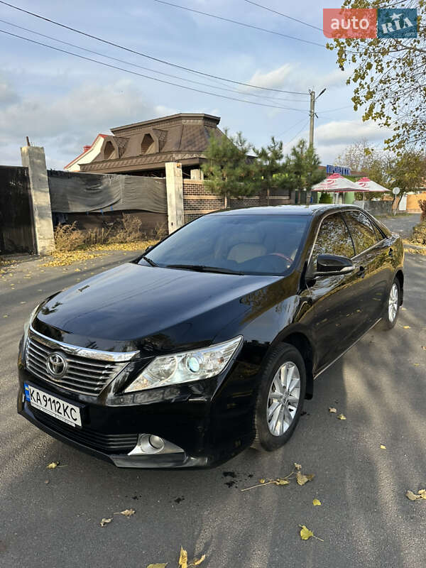 Toyota Camry 2012