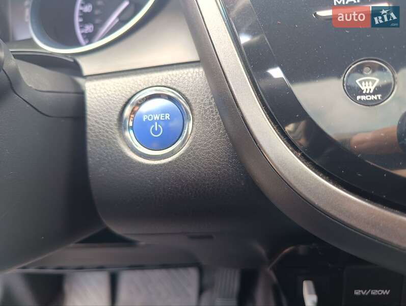 Седан Toyota Camry 2019 в Одессе