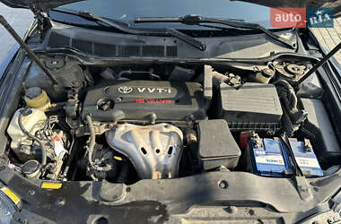 Седан Toyota Camry 2006 в 