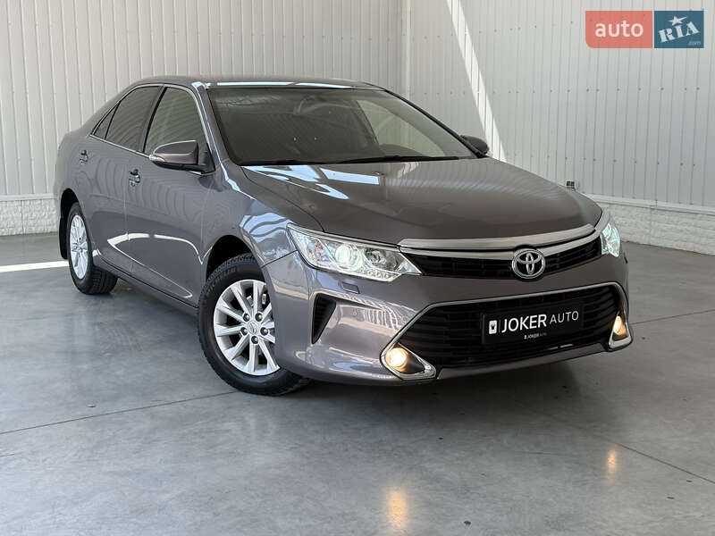 Toyota Camry 2017