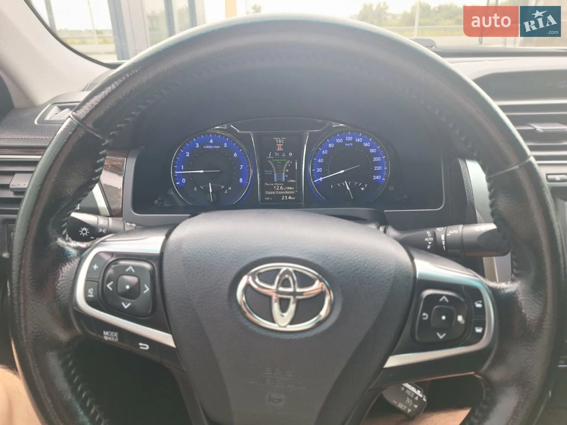 2015 Toyota Camry - мініатюра 24