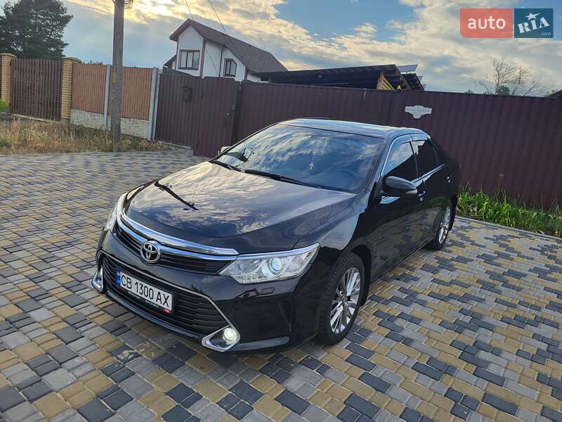 Toyota Camry 2017