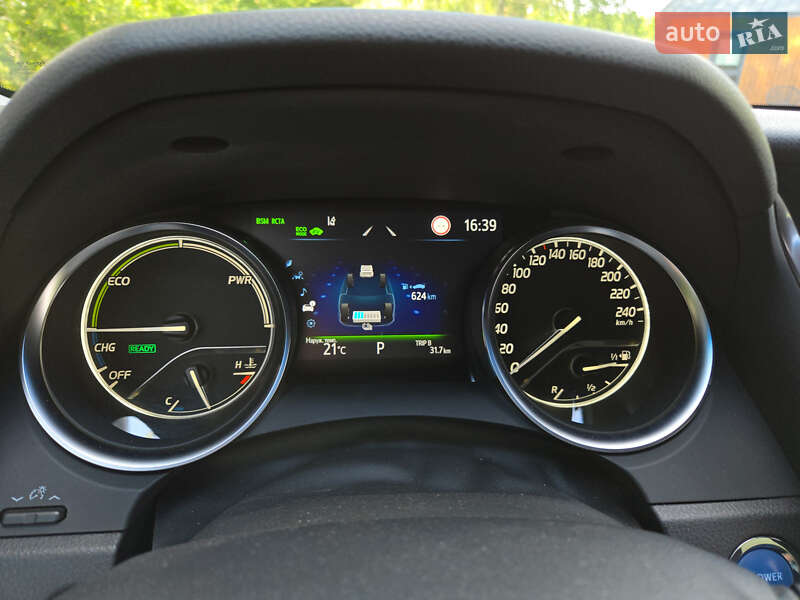 Седан Toyota Camry 2021 в Снятині