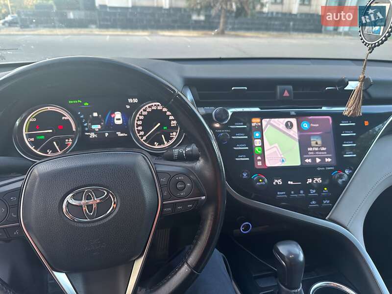 Седан Toyota Camry 2017 в Одесі