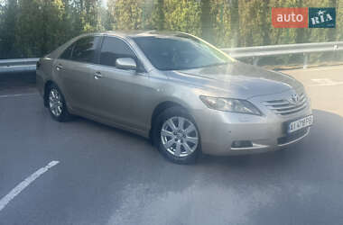 Седан Toyota Camry 2007 в Києві