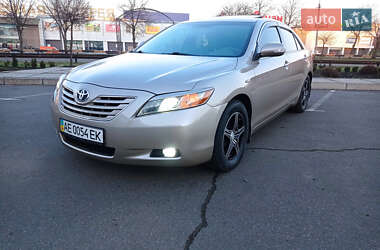 Седан Toyota Camry 2006 в Кривому Розі