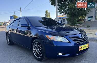 Седан Toyota Camry 2008 в Николаеве