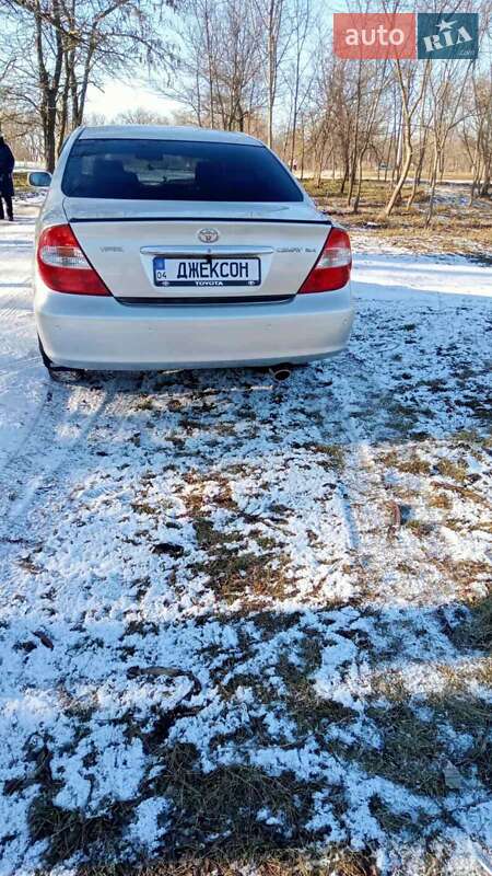 Седан Toyota Camry 2003 в Кропивницком