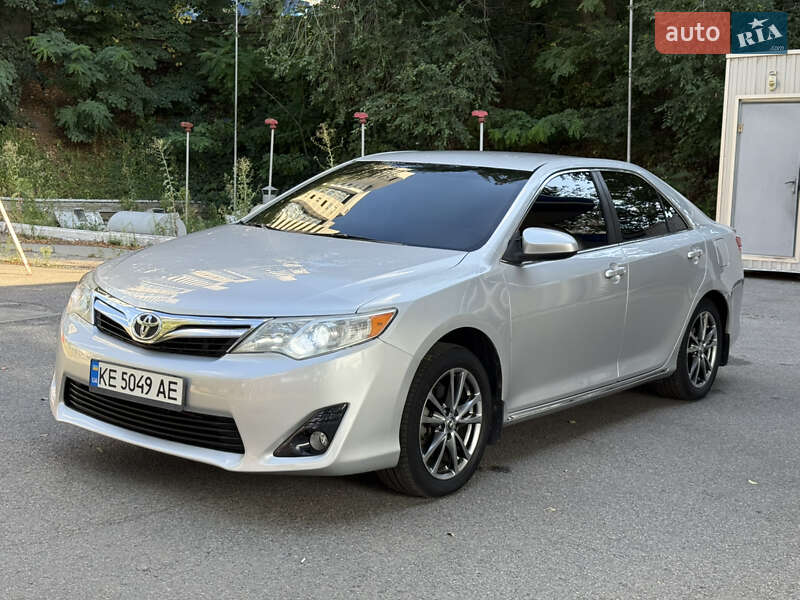 Toyota Camry 2013