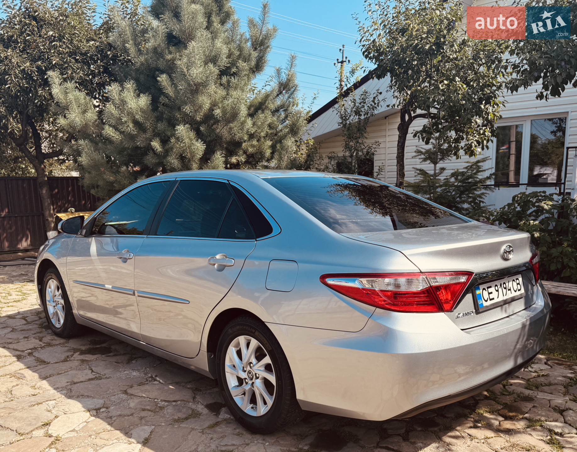 2017 Toyota Camry - мініатюра 2